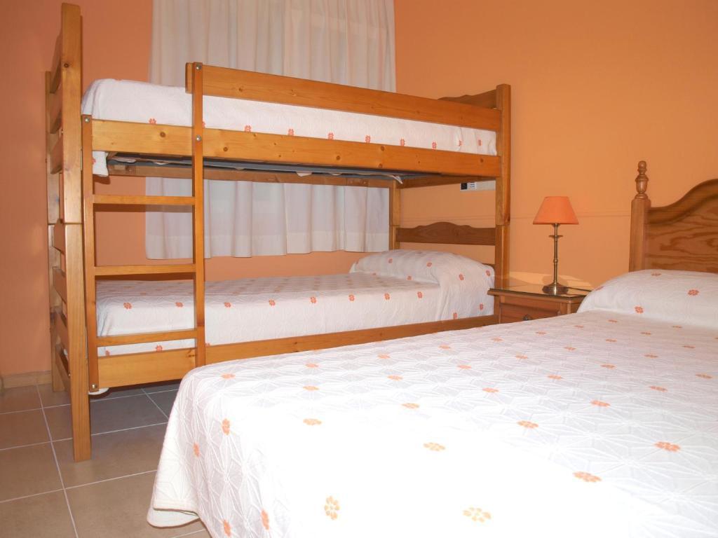 Hostal El Parque San Martin De La Vega Luaran gambar