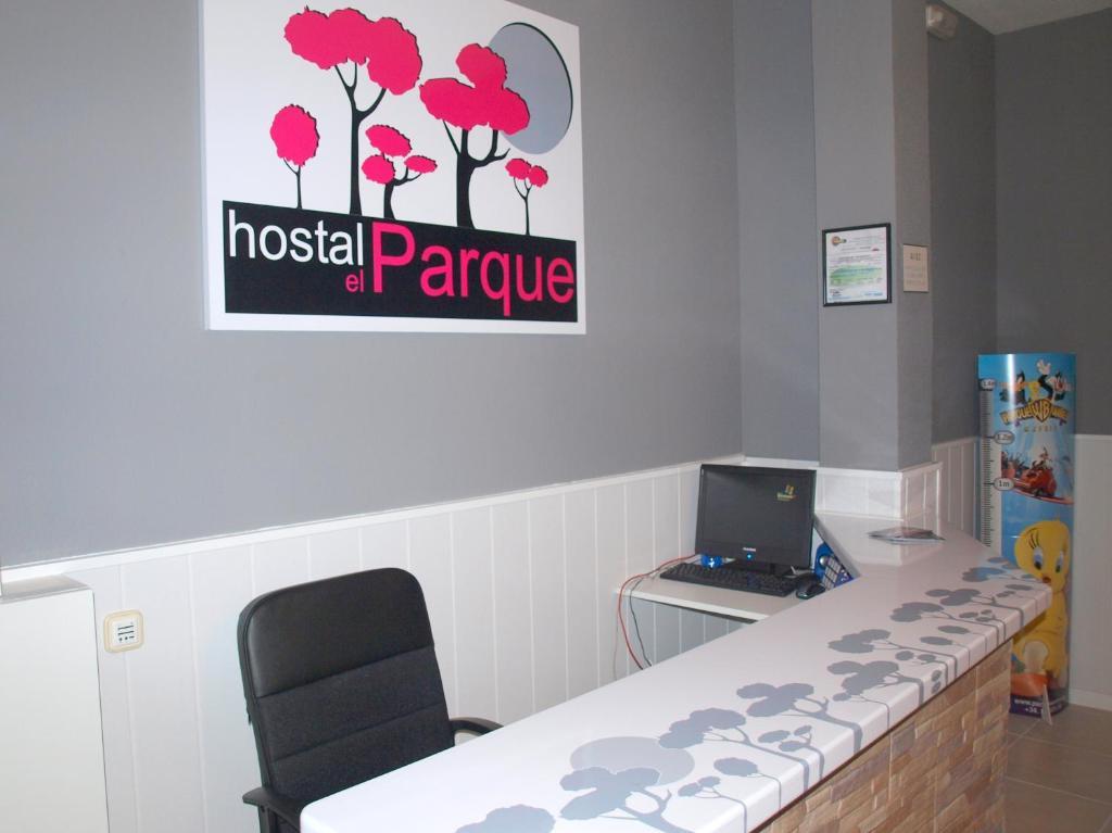 Hostal El Parque San Martin De La Vega Luaran gambar