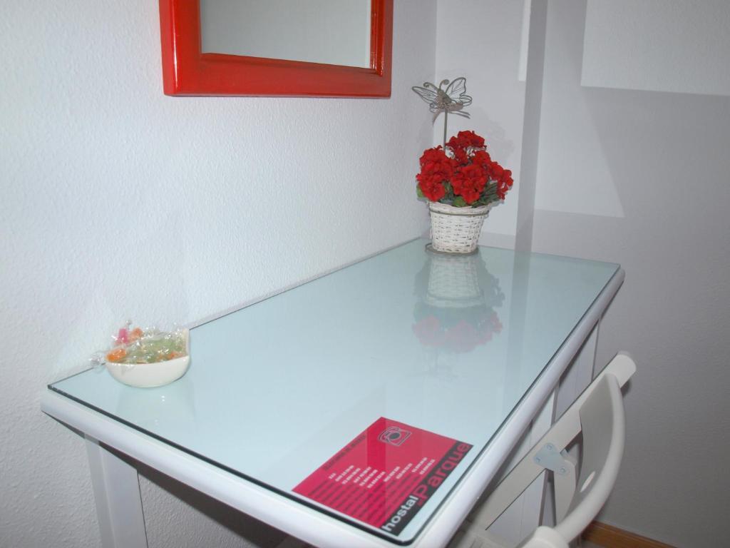 Hostal El Parque San Martin De La Vega Bilik gambar